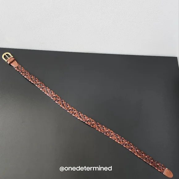 !SOLD! Vintage Braided Leather Coach Belt - Picture 3 of 9